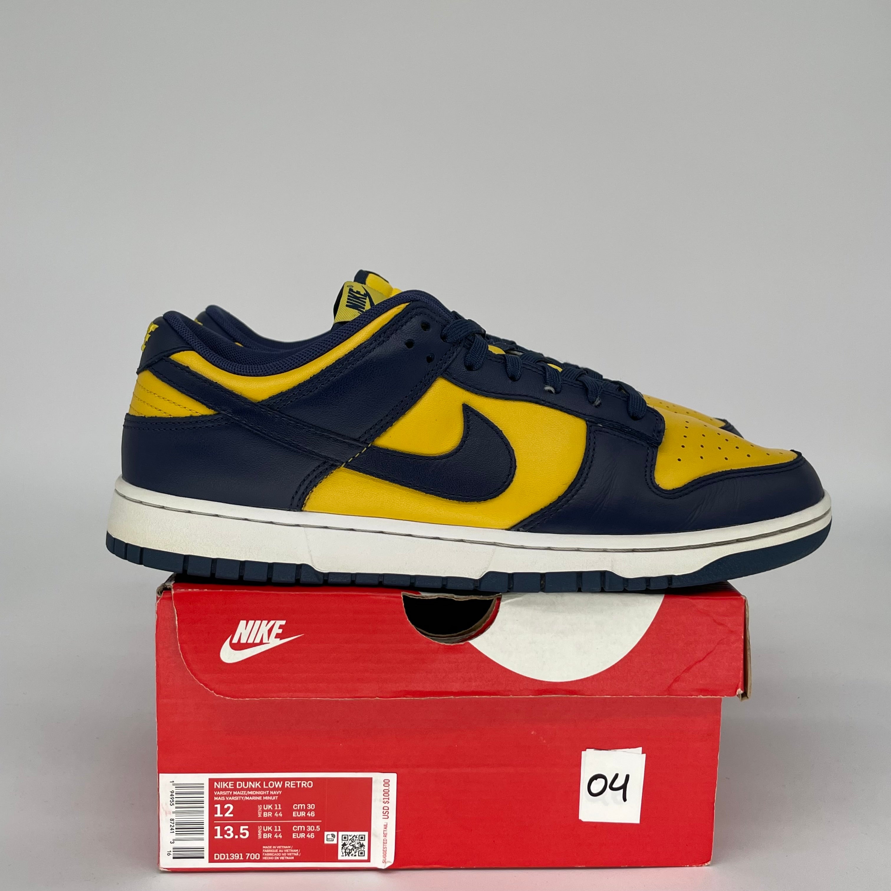 NIKE DUNK LOW MICHIGAN SIZE 12 DD1391-700