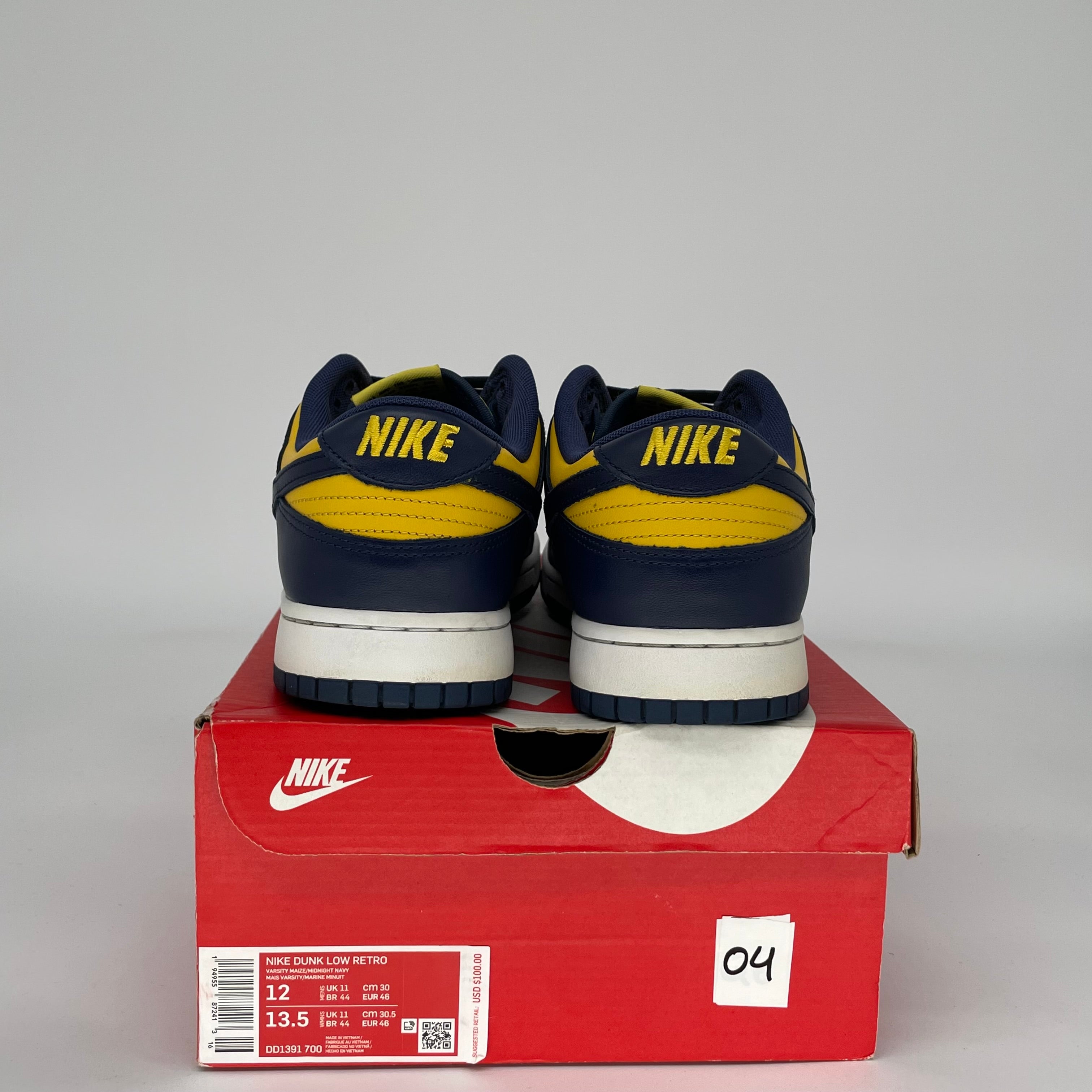 NIKE DUNK LOW MICHIGAN SIZE 12 DD1391-700