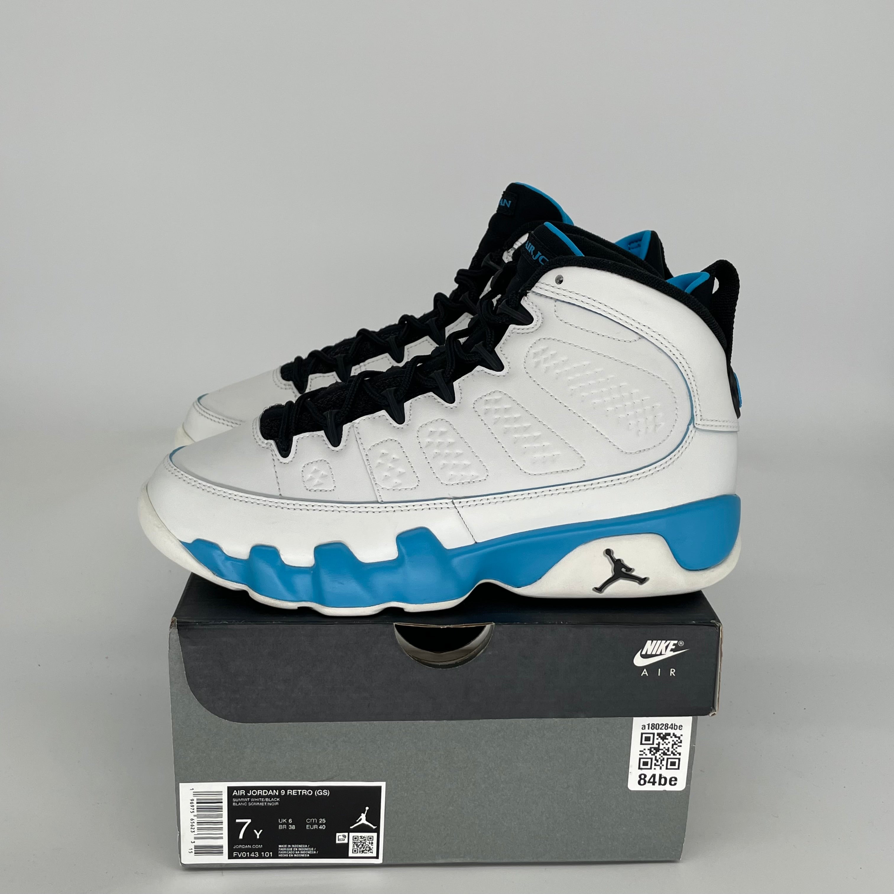 AIR JORDAN 9 POWDER BLUE SIZE 7Y FV0143-101