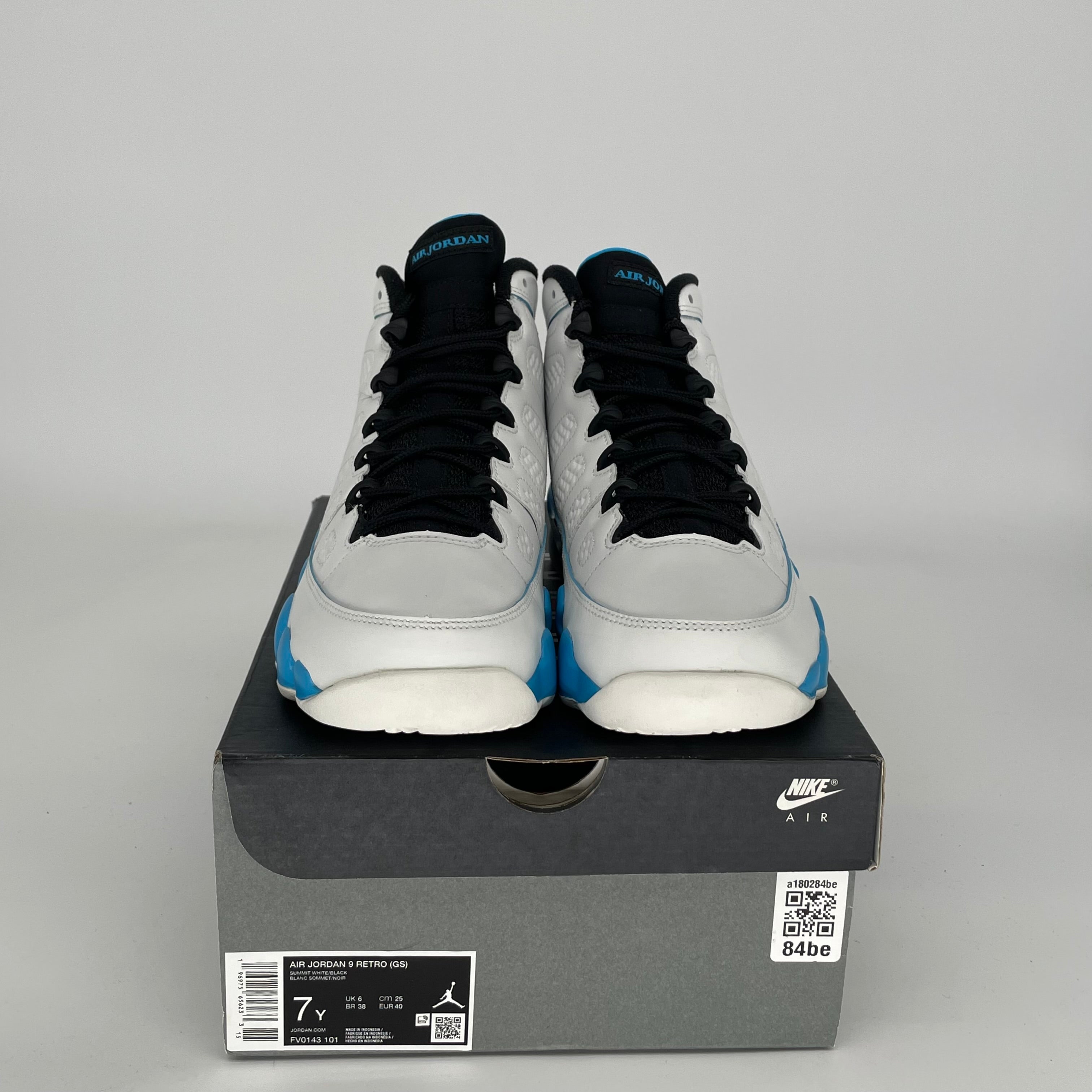 AIR JORDAN 9 POWDER BLUE SIZE 7Y FV0143-101