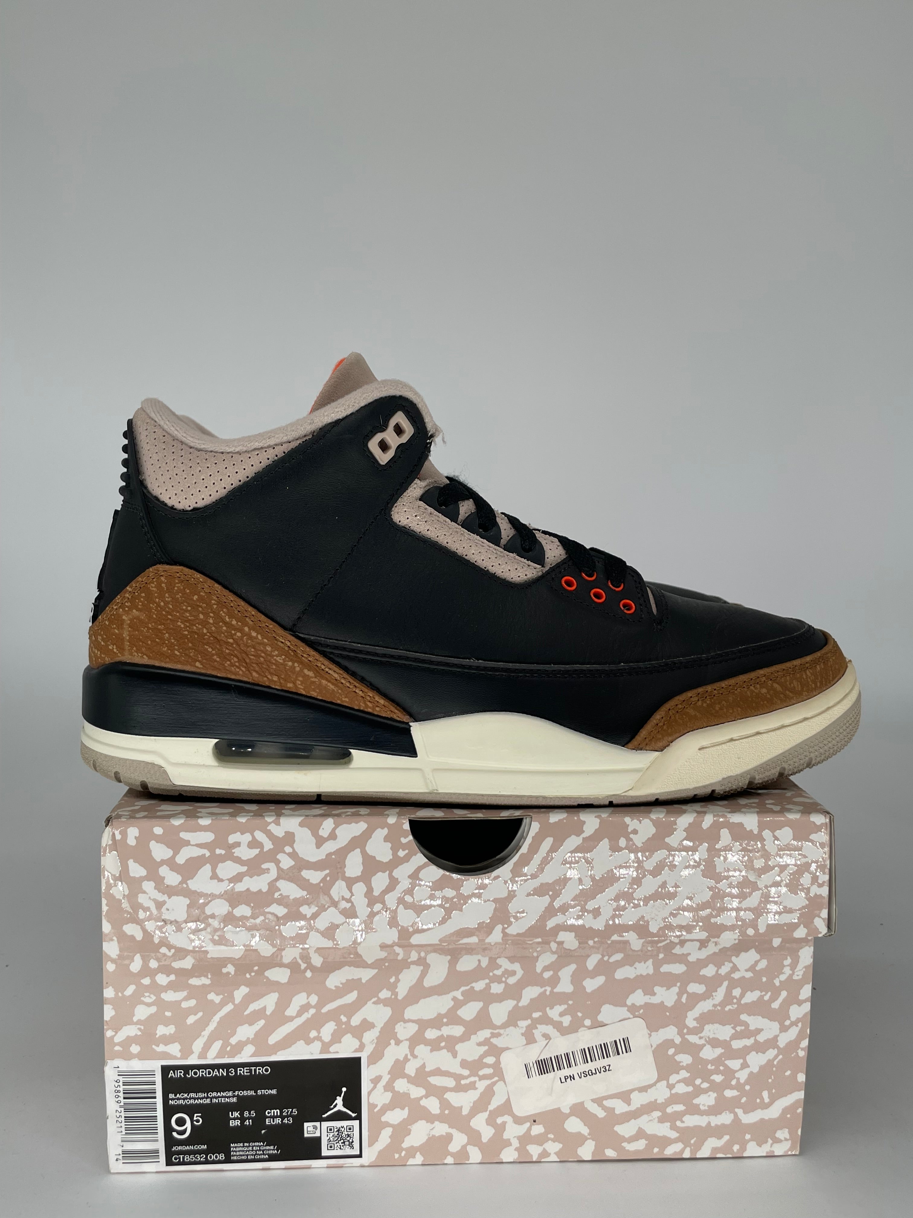 AIR JORDAN 3 DESERT ELEPHANT SIZE 9.5 CT8532-008