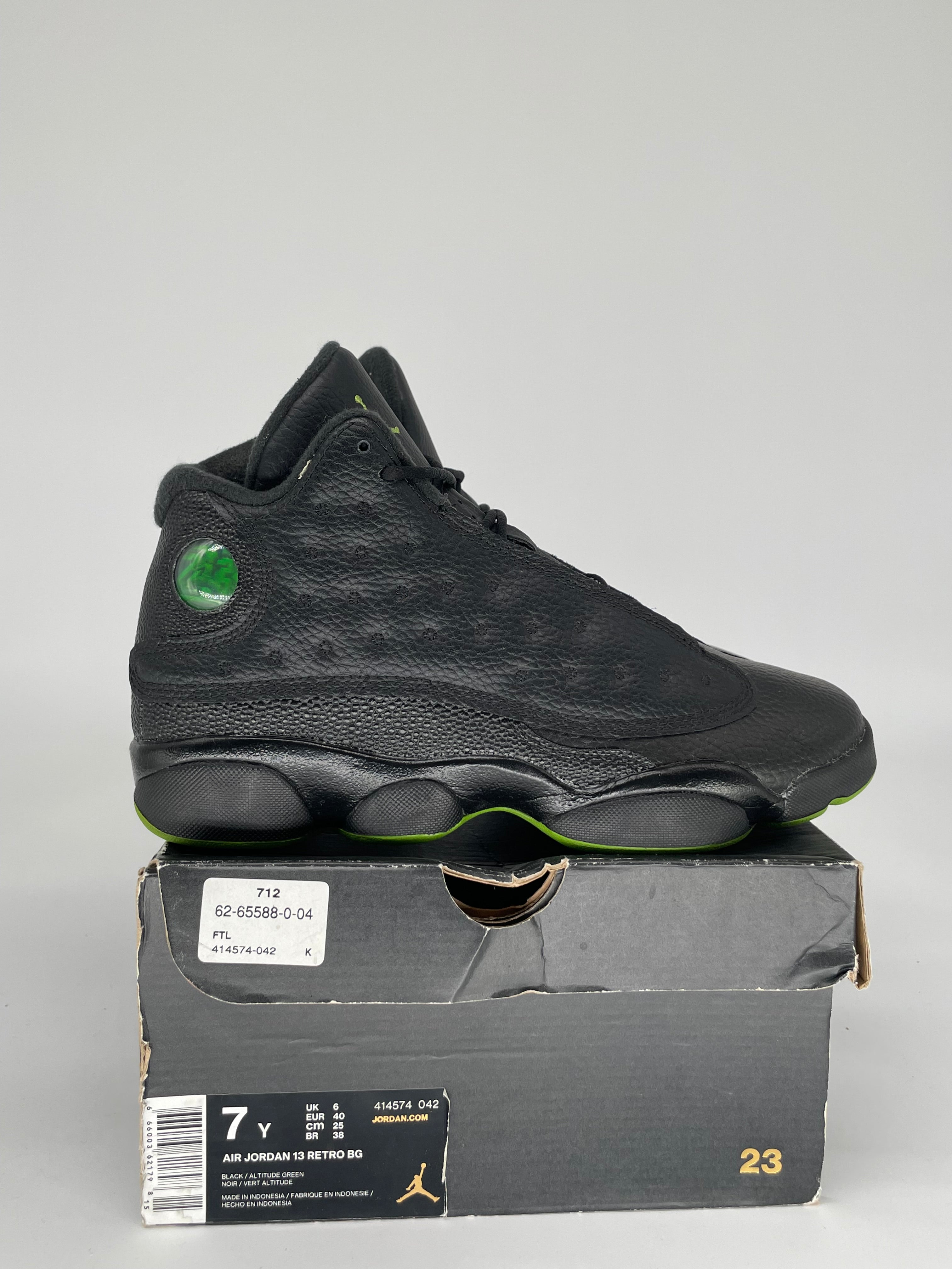 AIR JORDAN 13 ALTITUDE SIZE 7Y 414571-042