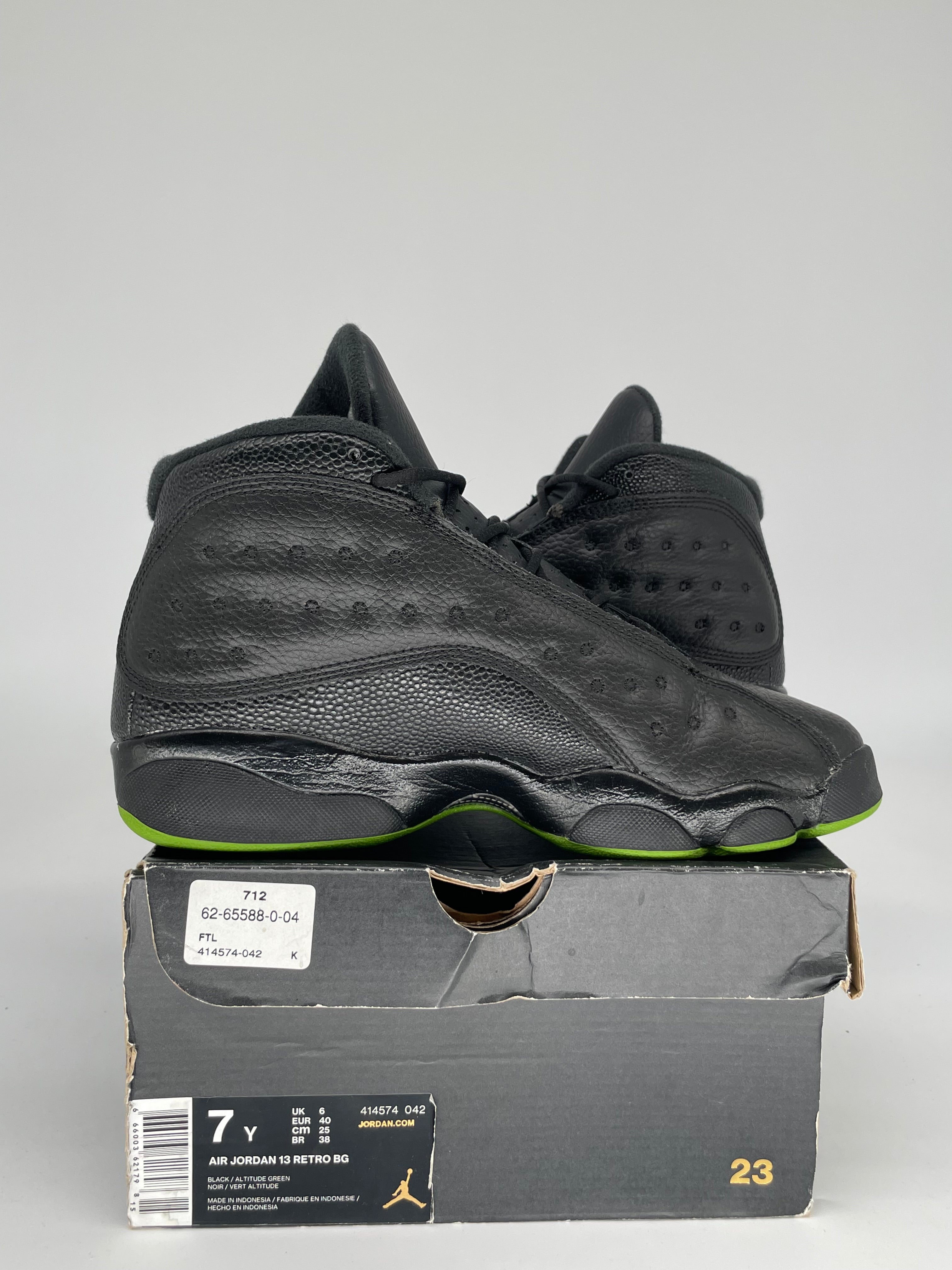 AIR JORDAN 13 ALTITUDE SIZE 7Y 414571-042