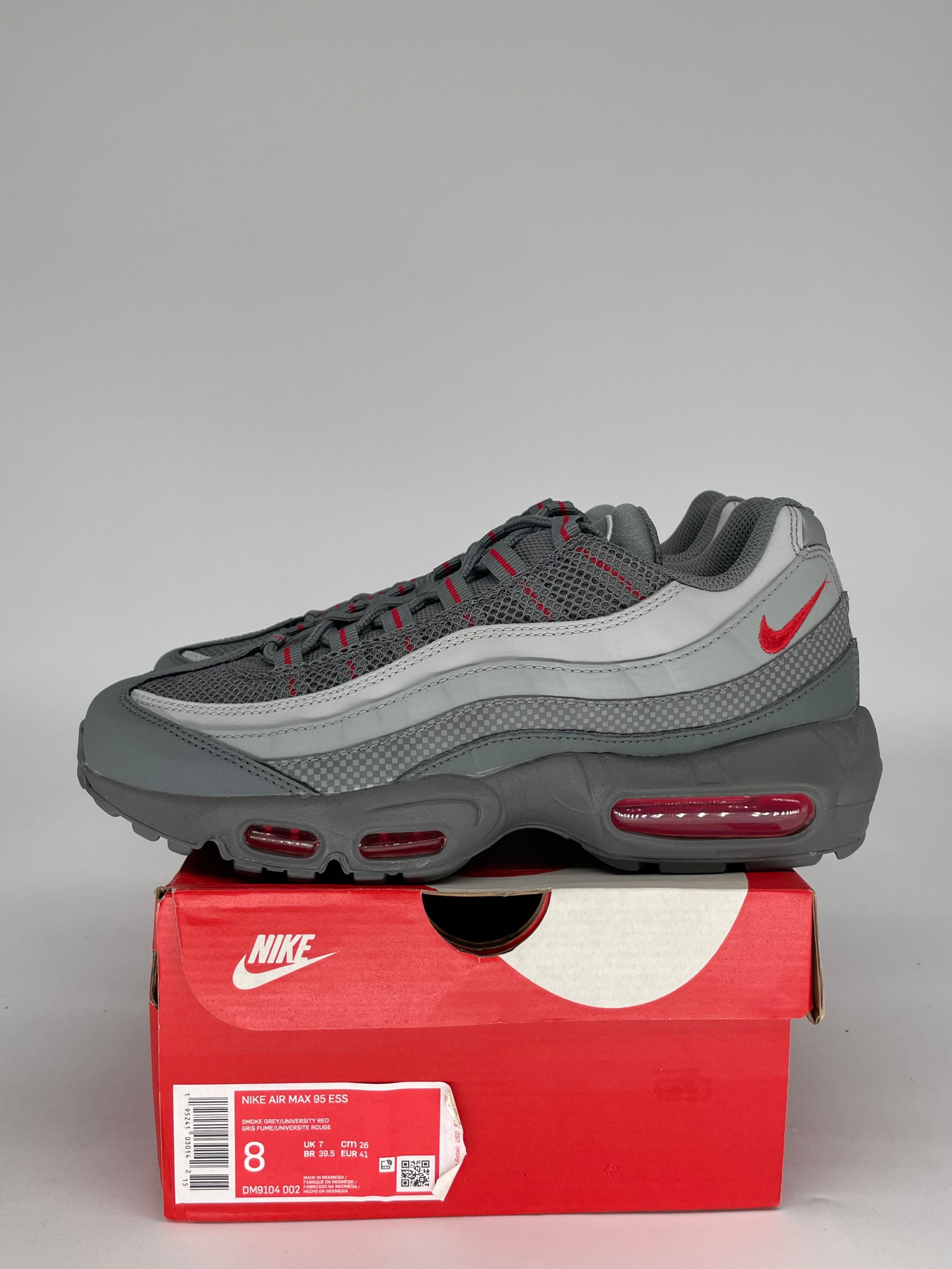 NIKE AIR MAX 95 GREY RED SIZE 8 DM9104-002