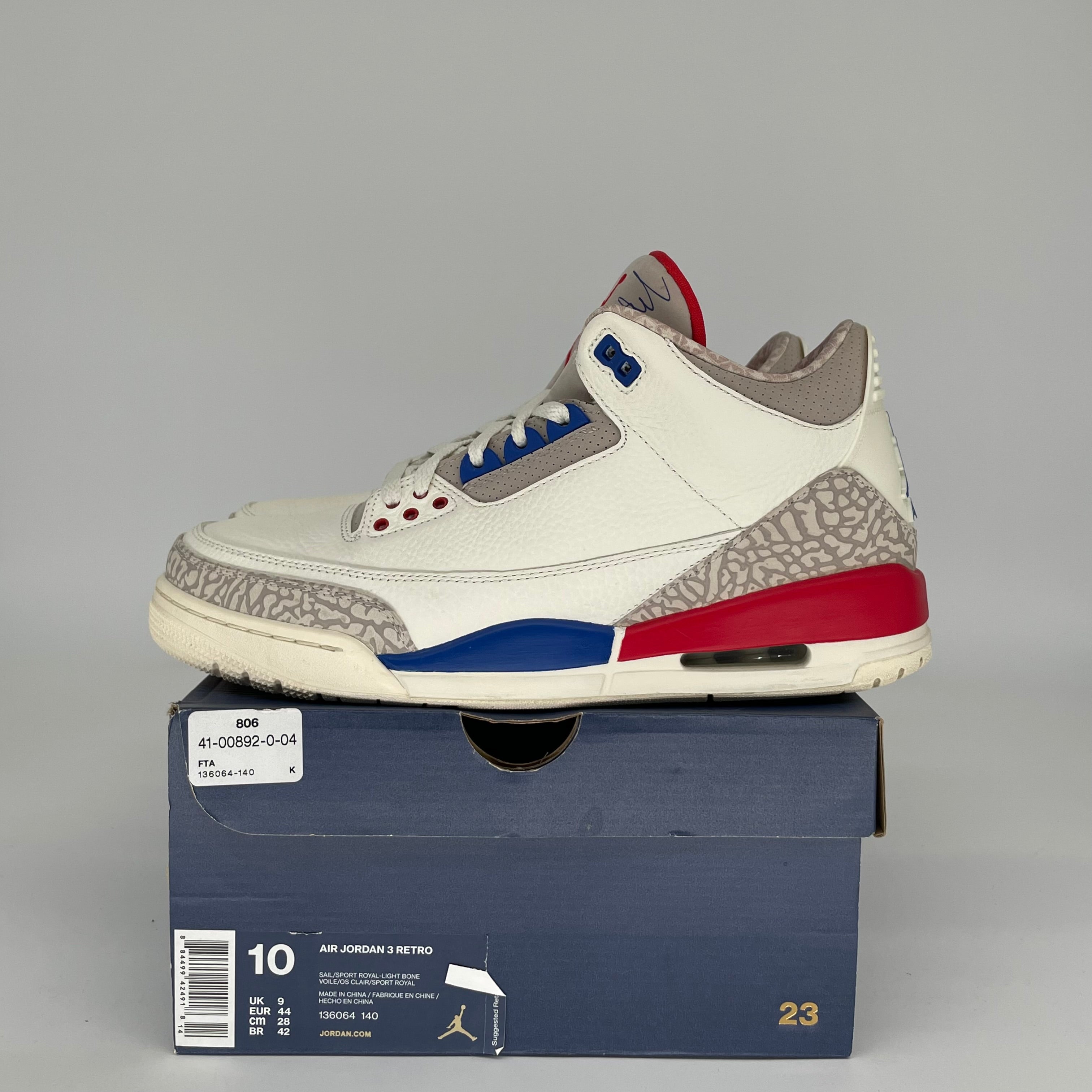 AIR JORDAN 3 INTERNATIONAL SIZE 10 136064-140