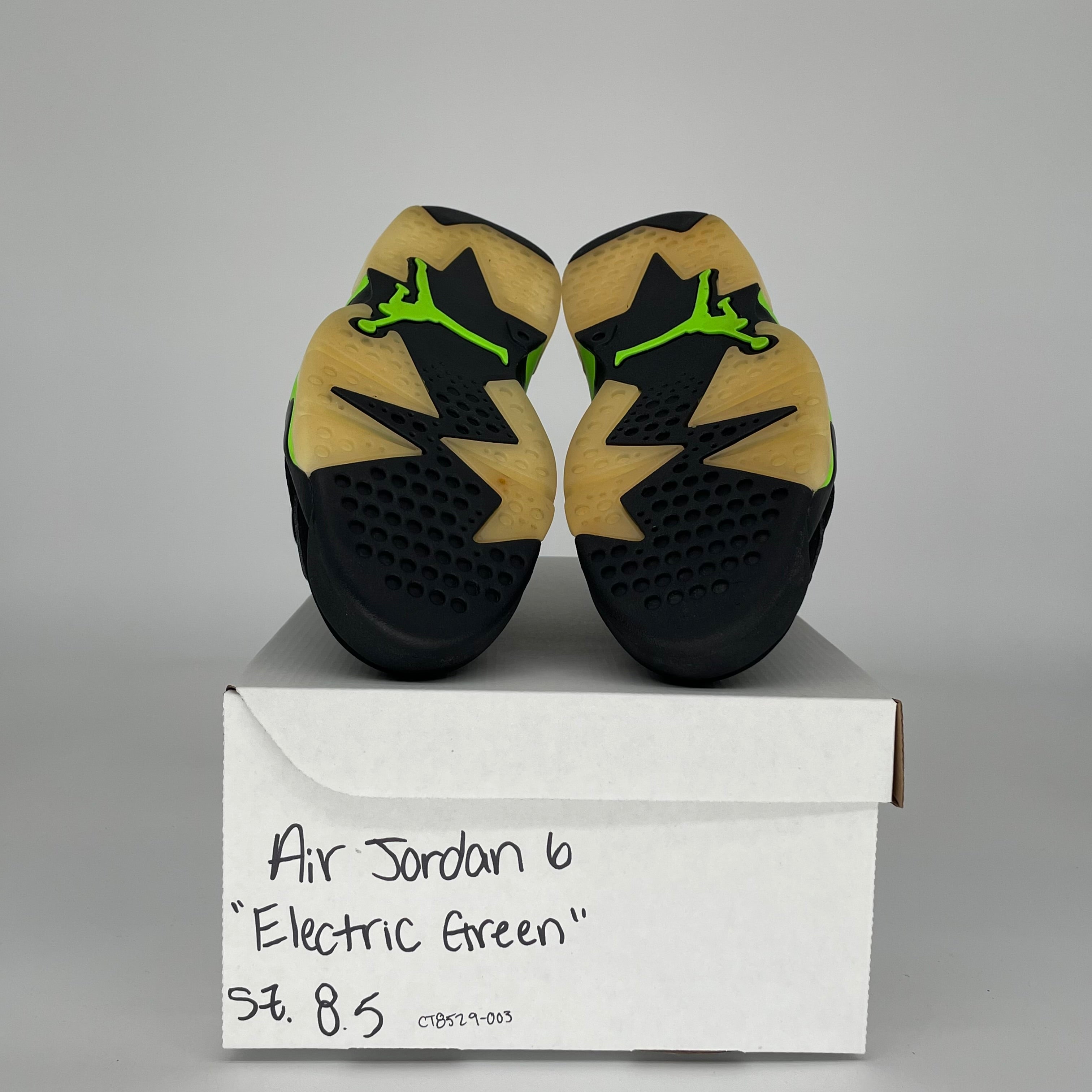 AIR JORDAN 6 ELECTRIC GREEN SIZE 8.5 CR8529-003