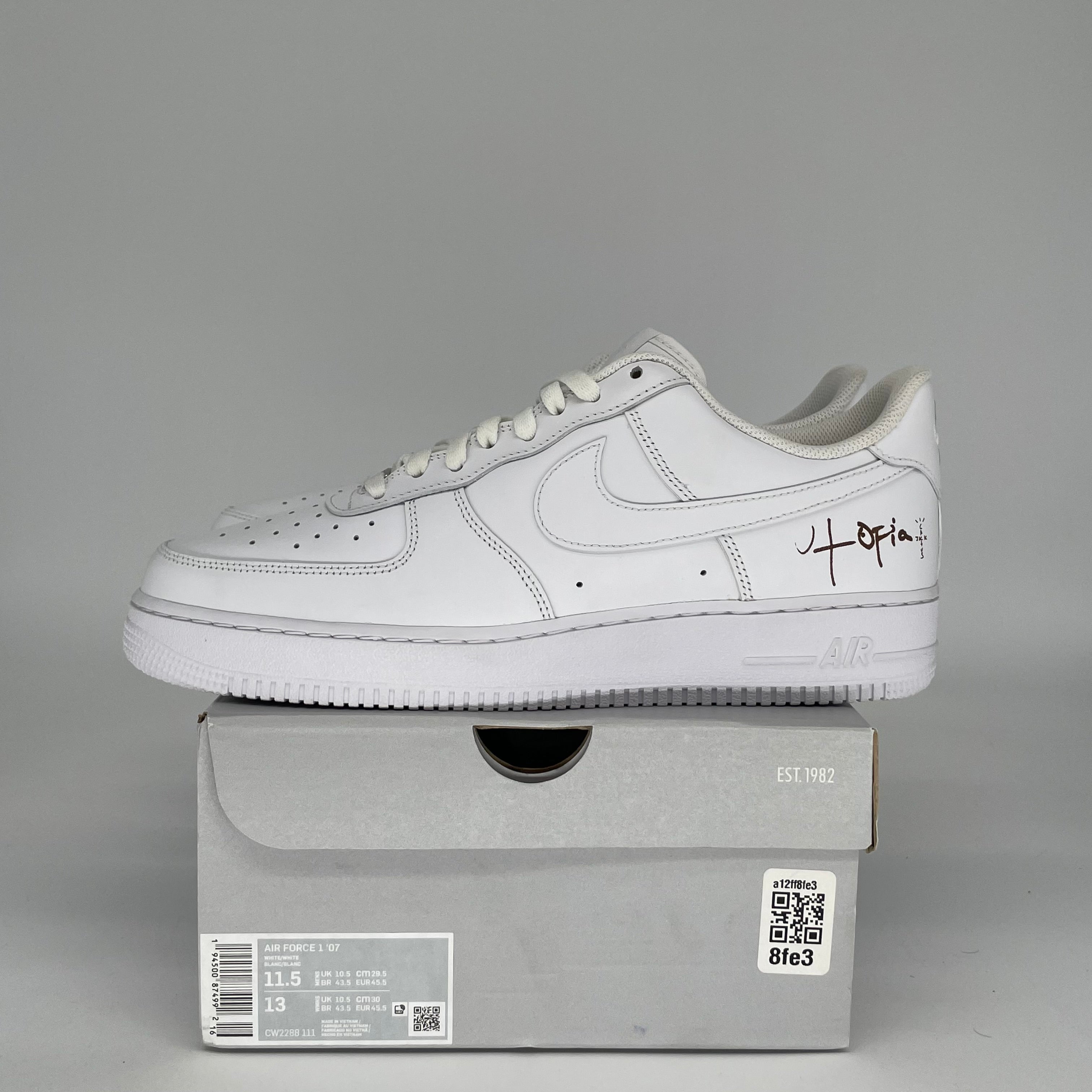 NIKE AIR FORCE 1 LOW TRAVIS SCOTT UTOPIA SIZE 11.5 TSUT-AF01