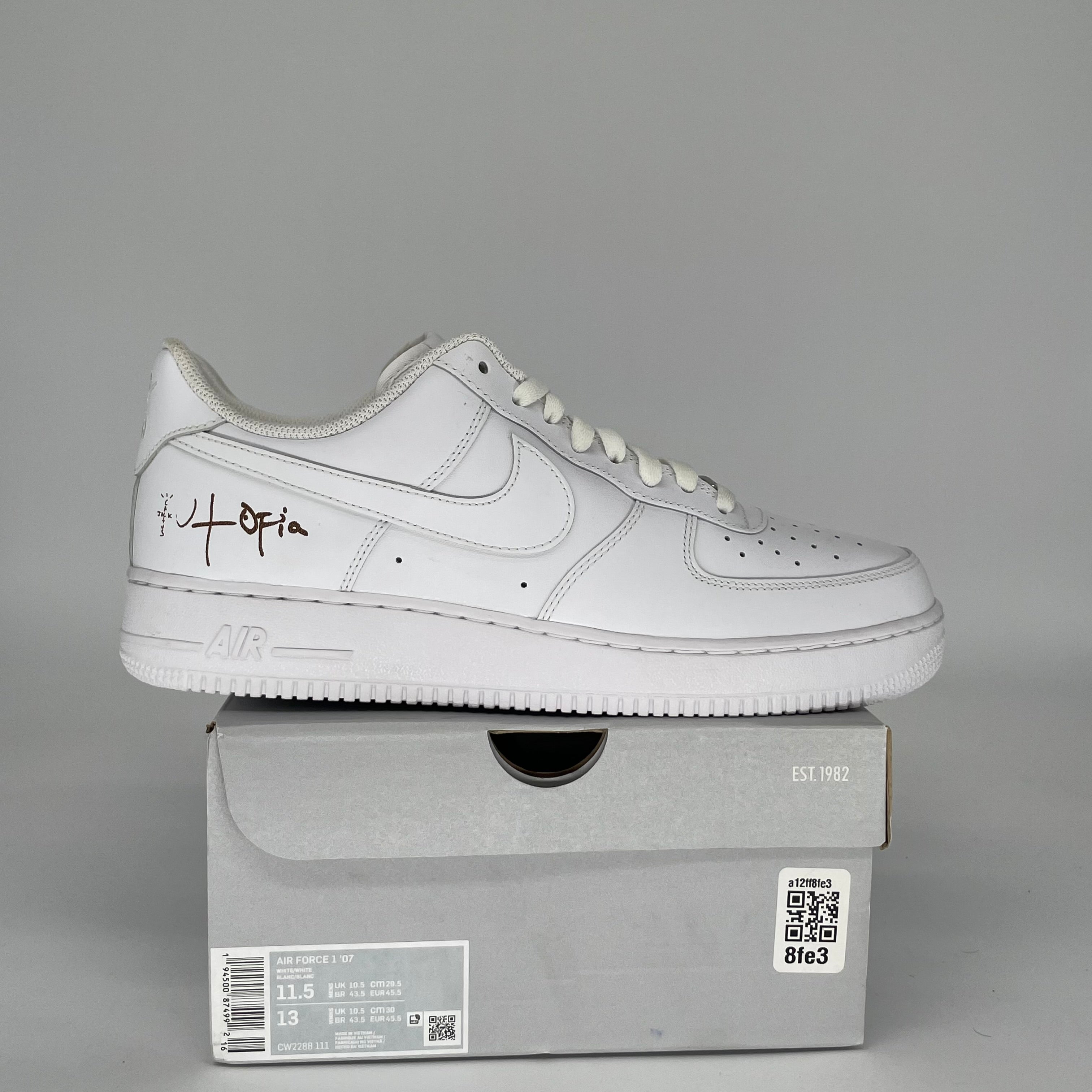 NIKE AIR FORCE 1 LOW TRAVIS SCOTT UTOPIA SIZE 11.5 TSUT-AF01