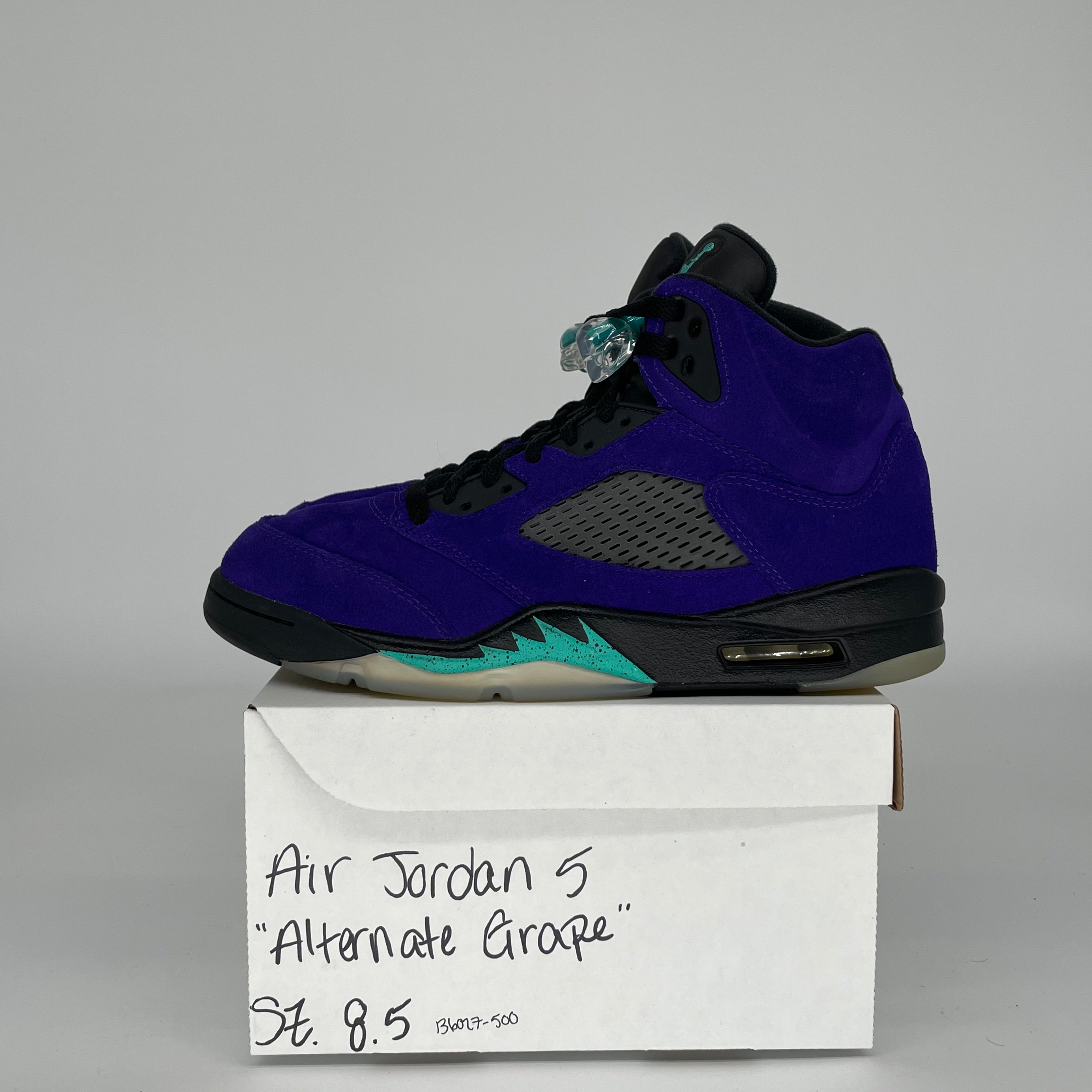 AIR JORDAN 5 ALTERNATE GRAPE SIZE 8.5 136027-500