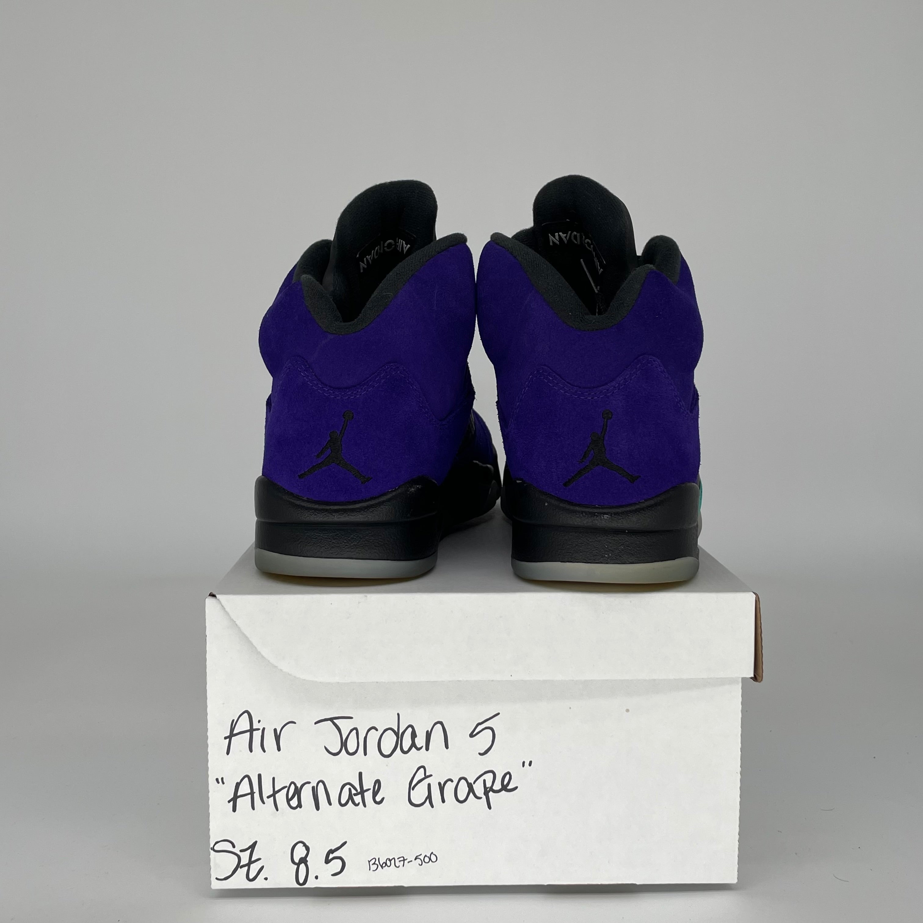 AIR JORDAN 5 ALTERNATE GRAPE SIZE 8.5 136027-500