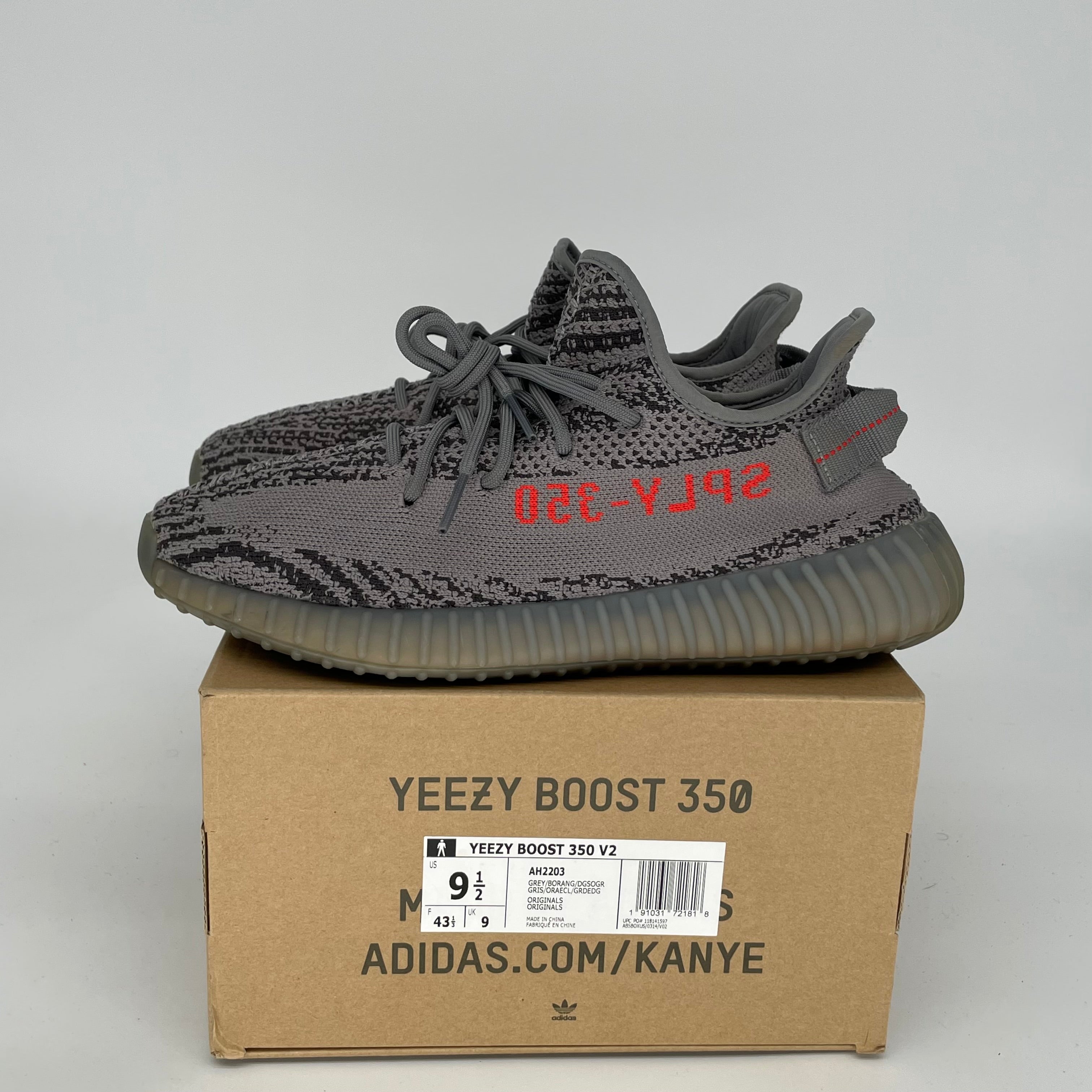 ADIDAS YEEZY 350 V2 BELUGA 2.0 SIZE 9.5 AH2203