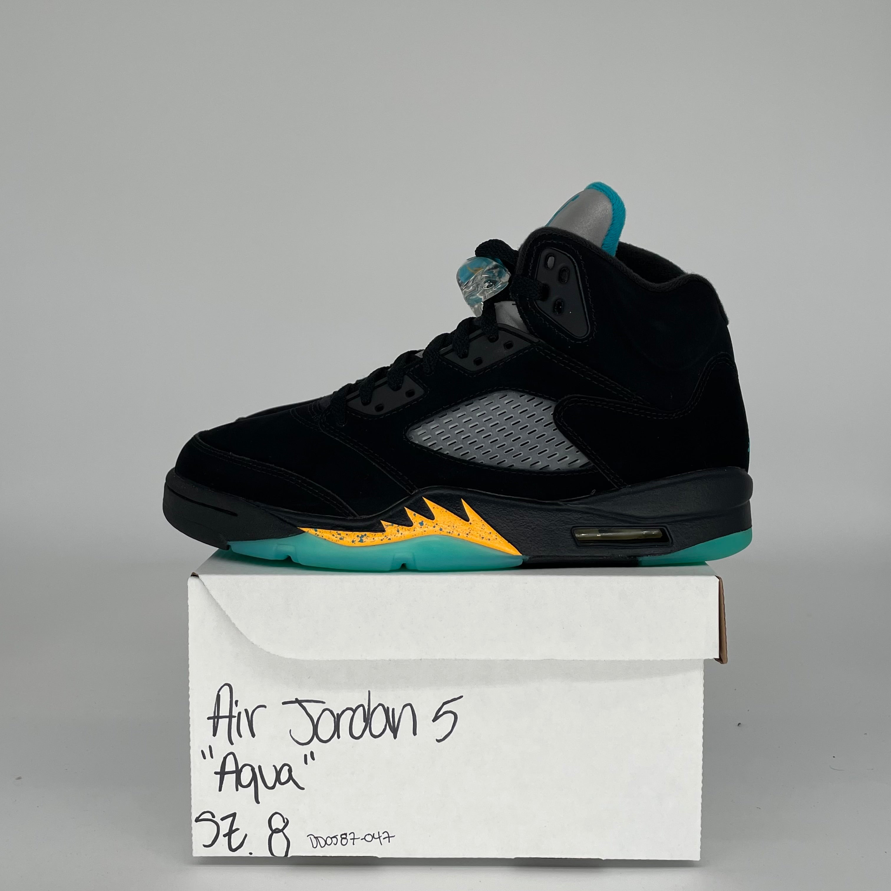 AIR JORDAN 5 AQUA SIZE 8 DD0587-047