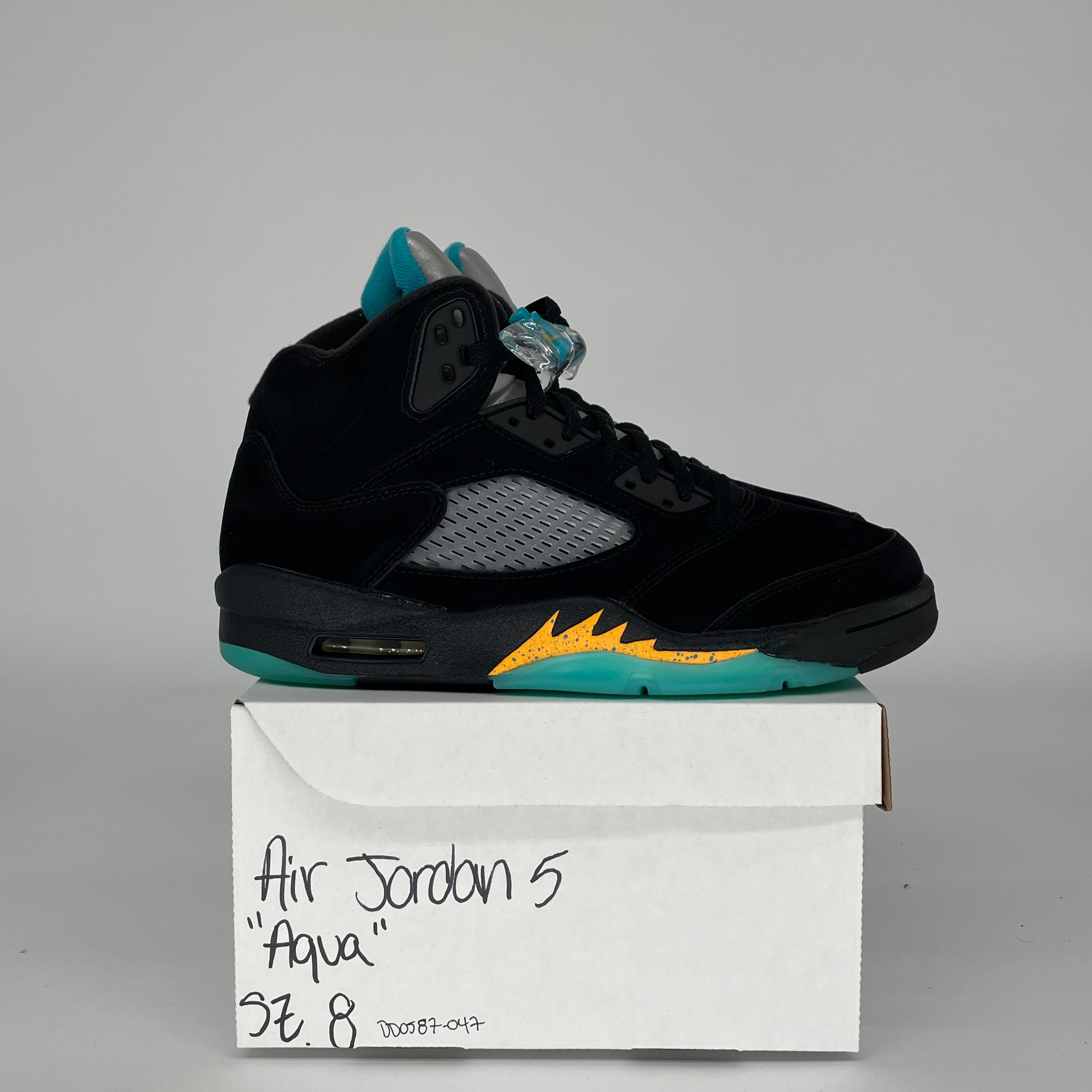 AIR JORDAN 5 AQUA SIZE 8 DD0587-047