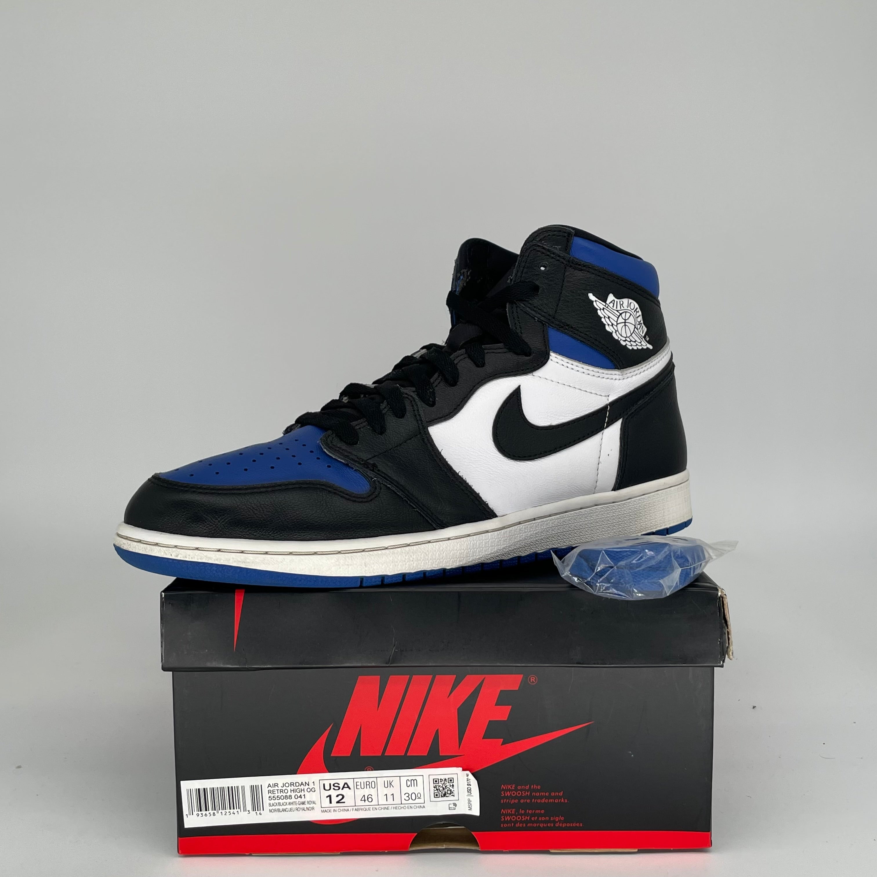 AIR JORDAN 1 ROYAL TOE SIZE 12 555088-041