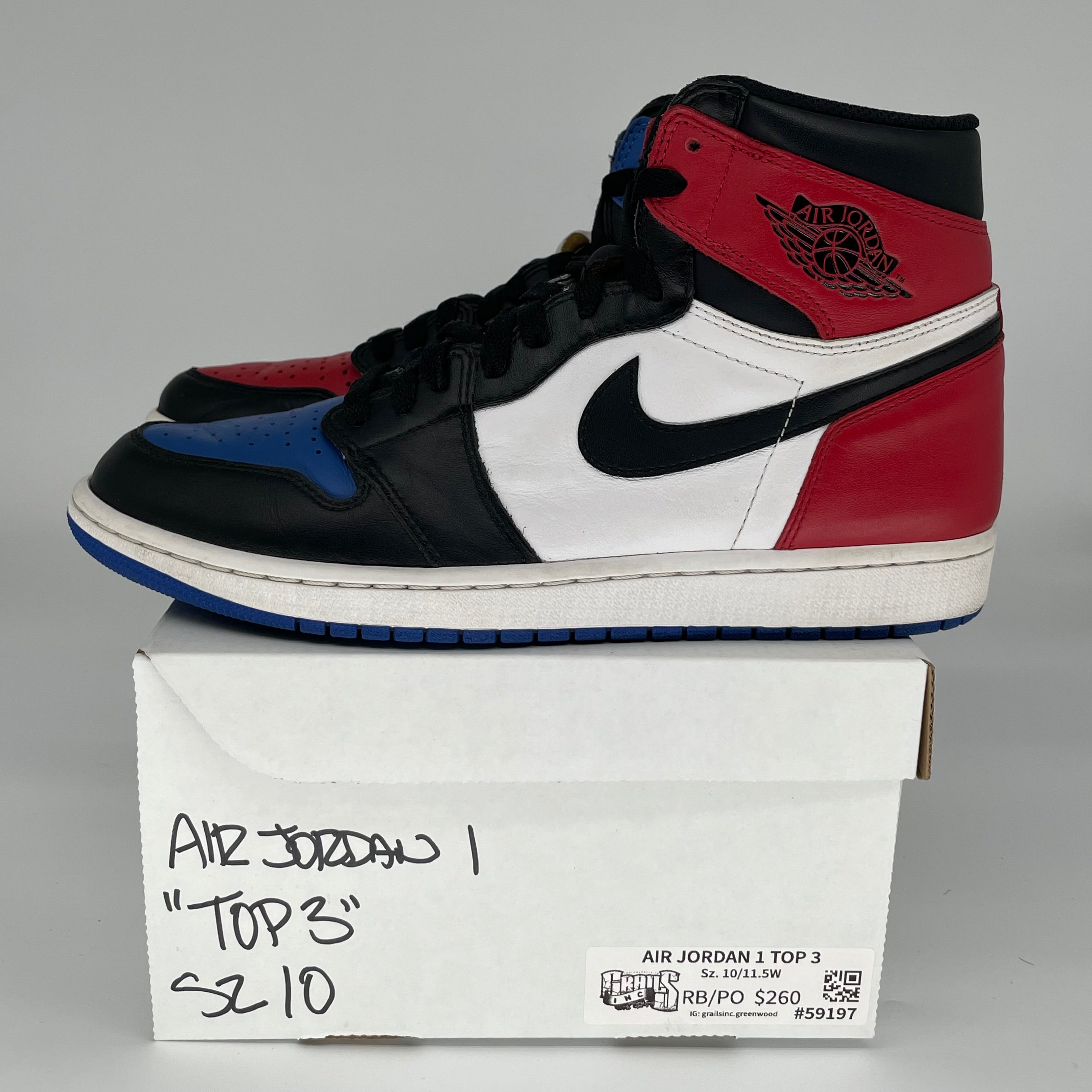 AIR JORDAN 1 TOP 3 SIZE 10 555088-026