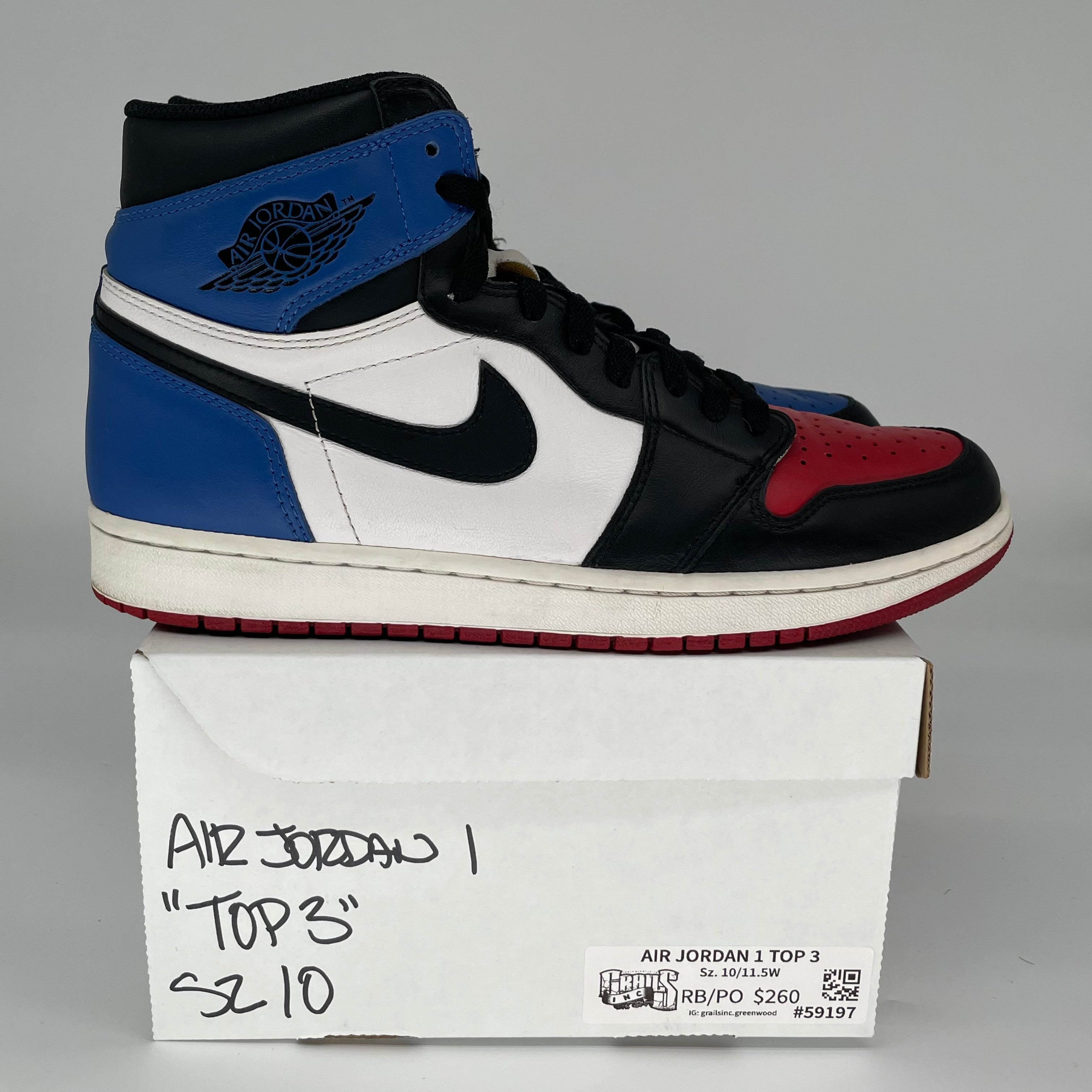 AIR JORDAN 1 TOP 3 SIZE 10 555088-026