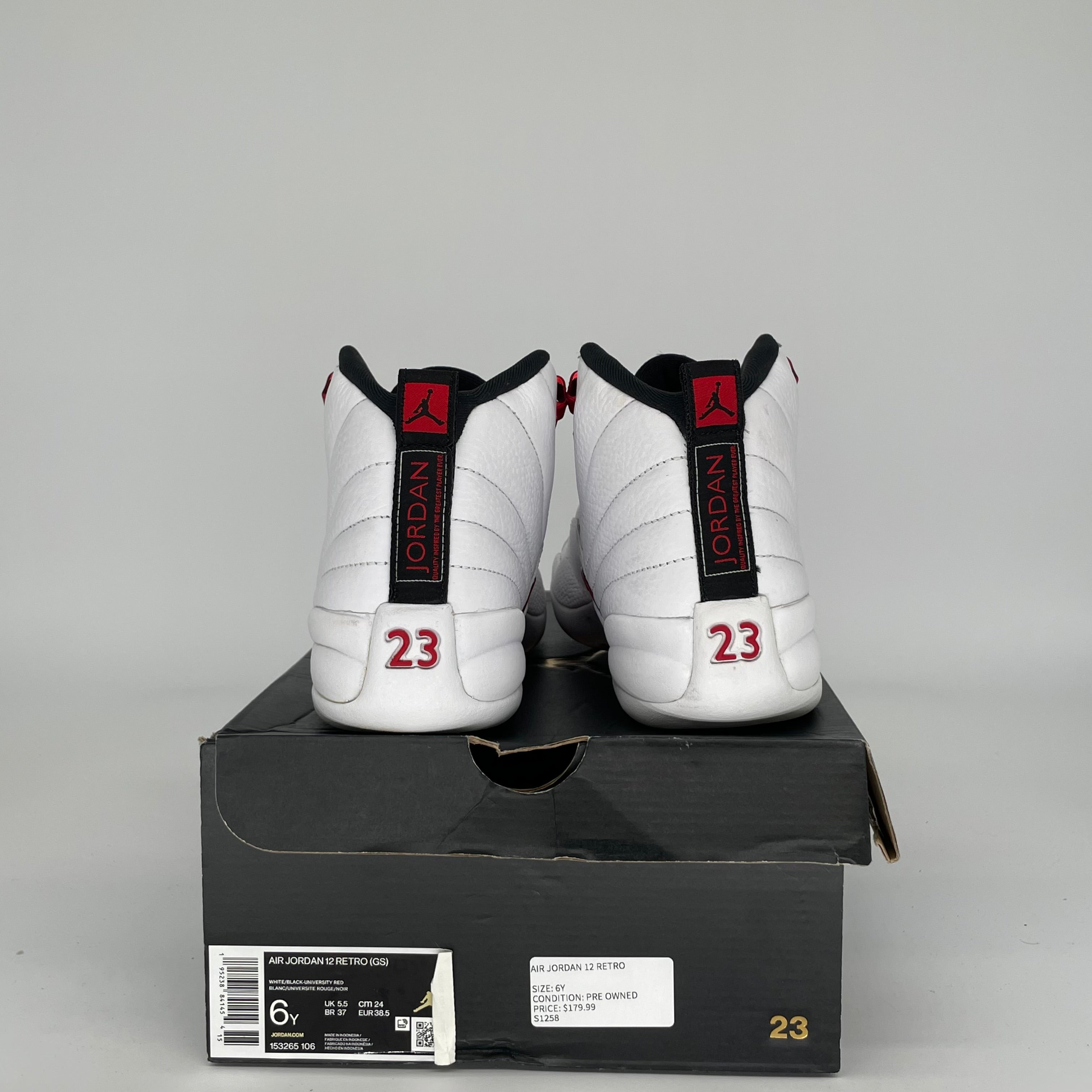 AIR JORDAN 12 TWIST SIZE 6Y 153265-106