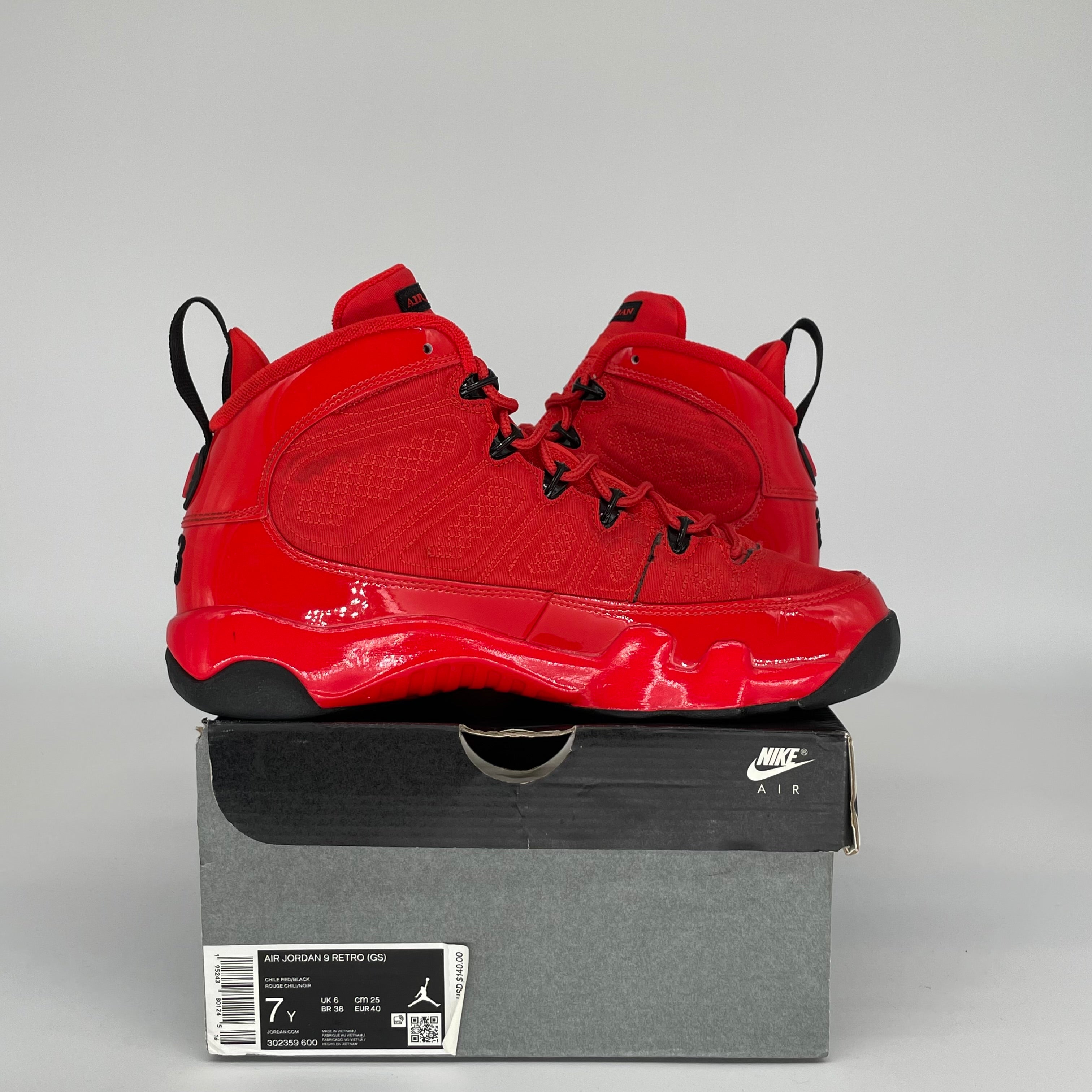 AIR JORDAN 9 CHILE RED SIZE 7Y 302359-600