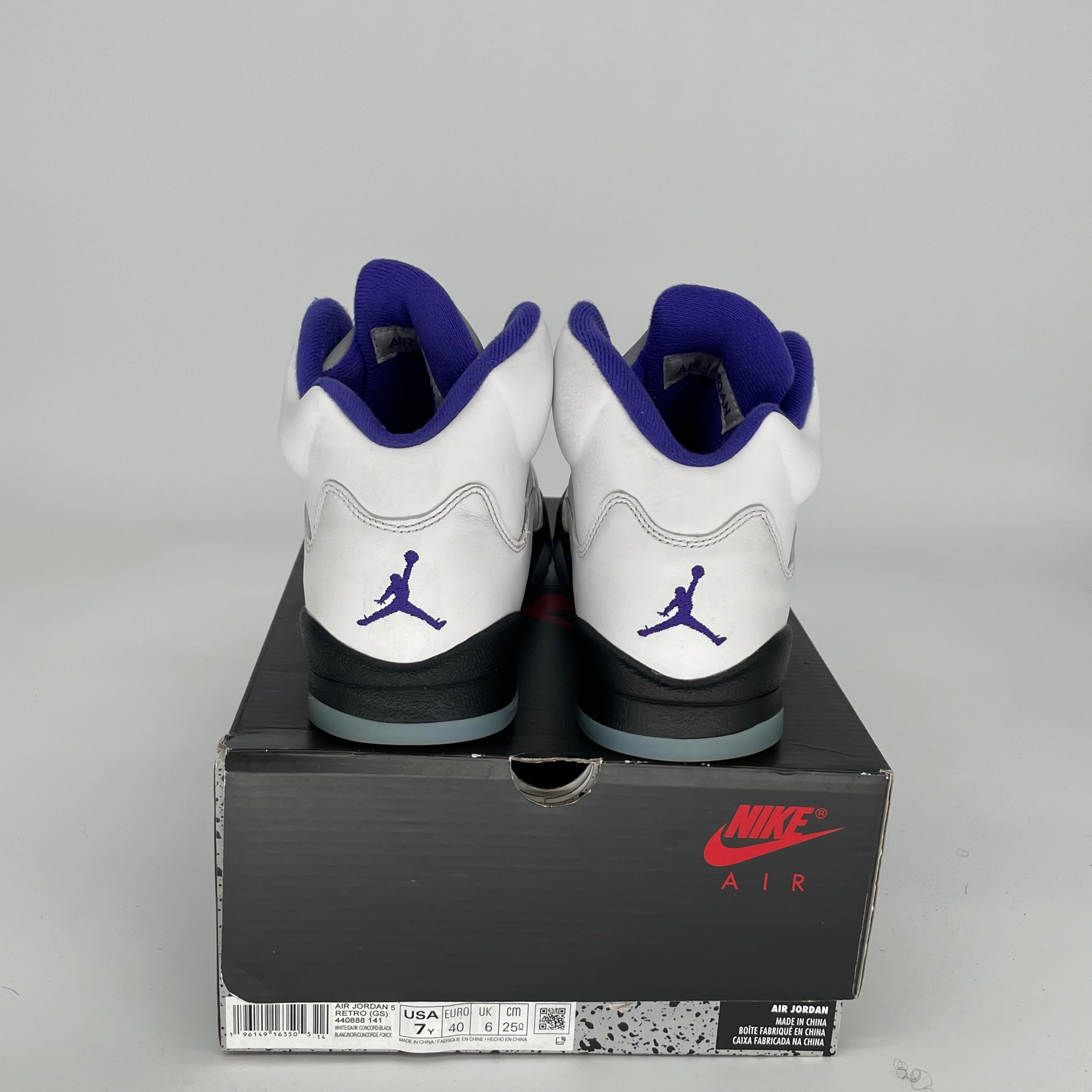 AIR JORDAN 5 DARK CONCORD SIZE 7Y 440888-141