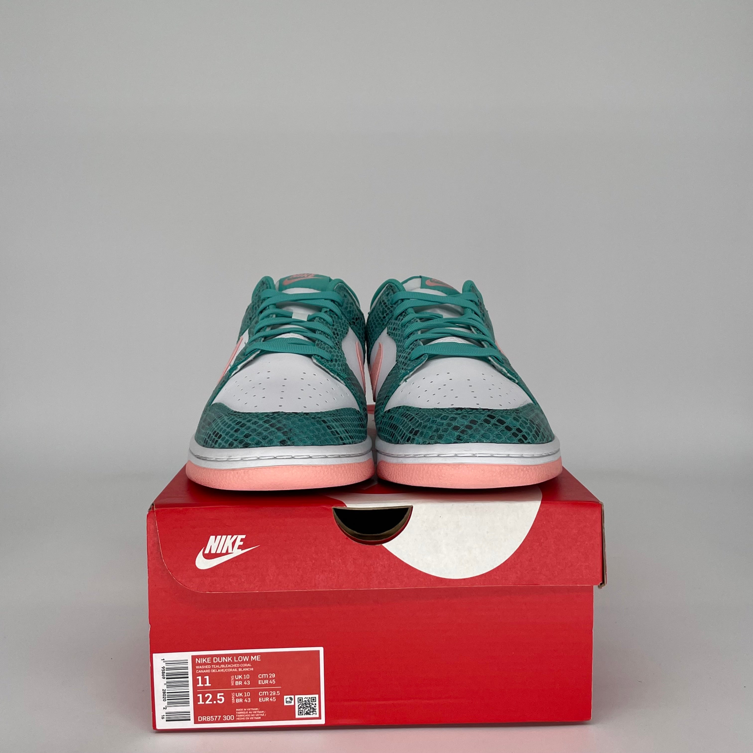 NIKE DUNK LOW SNAKESKIN WASHED TEAL BLEACHED CORAL SIZE 11 DR8577-300