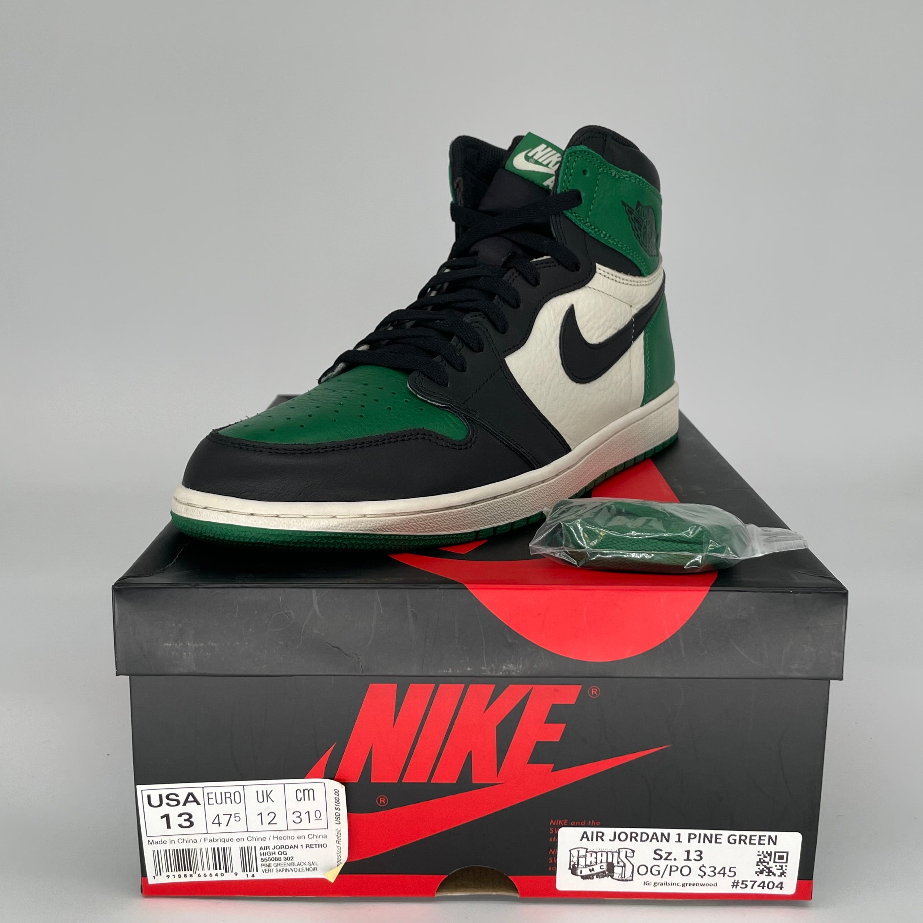 AIR JORDAN 1 PINE GREEN SIZE 13 555088-302