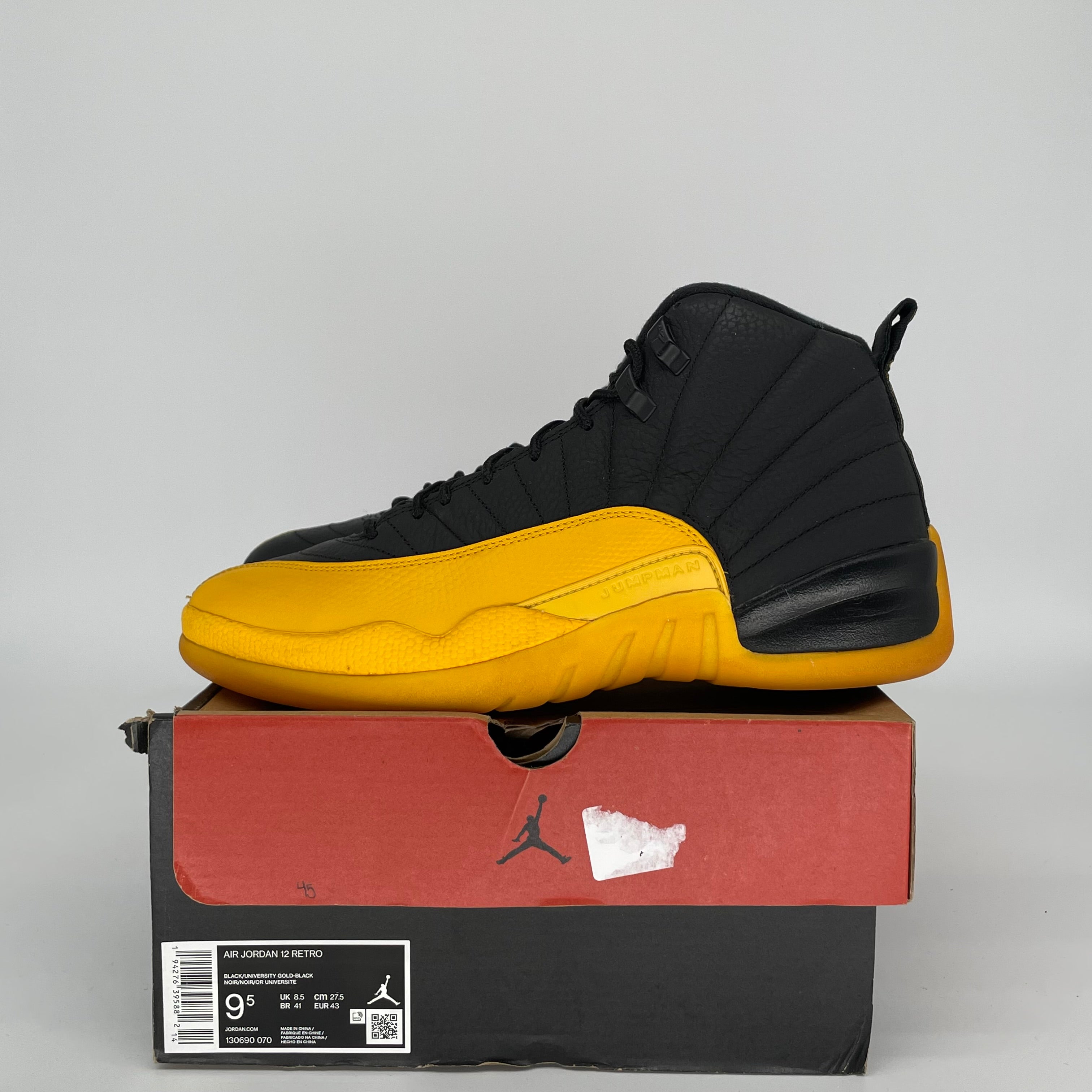 AIR JORDAN 12 UNIVERSITY GOLD SIZE 9.5 130690-070